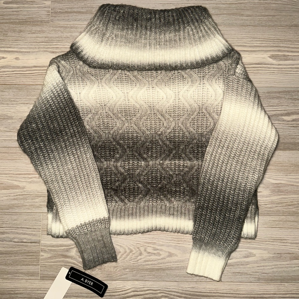 NWT A. Byer Gray and Cream Ombre Cable Knit Turtleneck Sweater